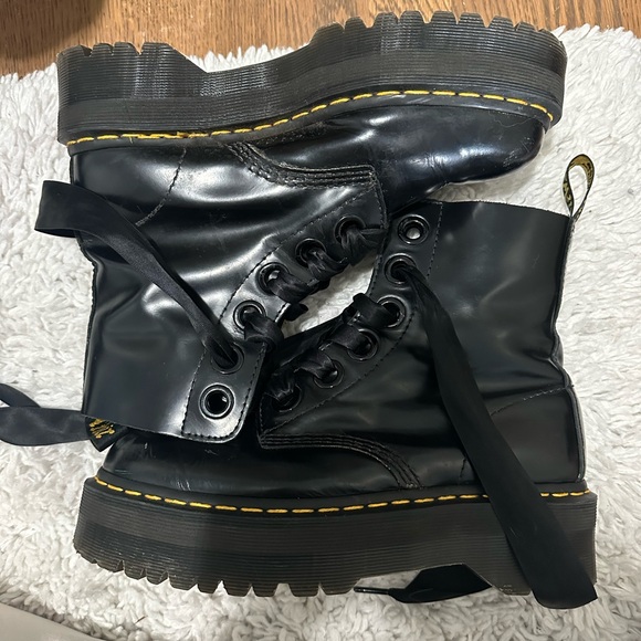 Dr Martens Molly Boot - Picture 5 of 7
